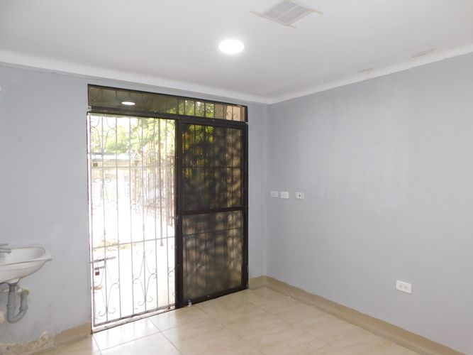 Casa de 15 alcobas en venta en Santa Lucia, Cartagena, 290 m² · foto 15 de 24