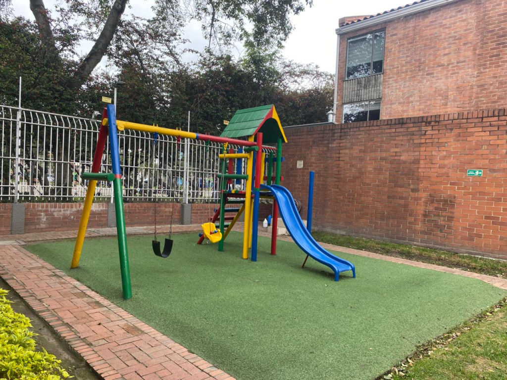 Casa en venta en Barrios Unidos, Bogotá · foto 21 de 24