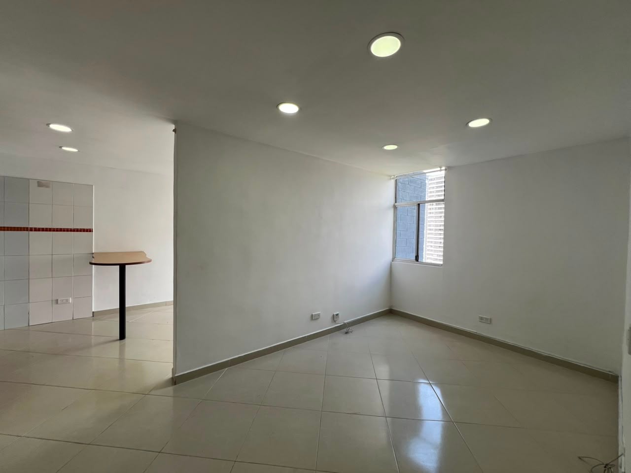 Apartamento en venta en El Poblado, Medellín · foto 5 de 13