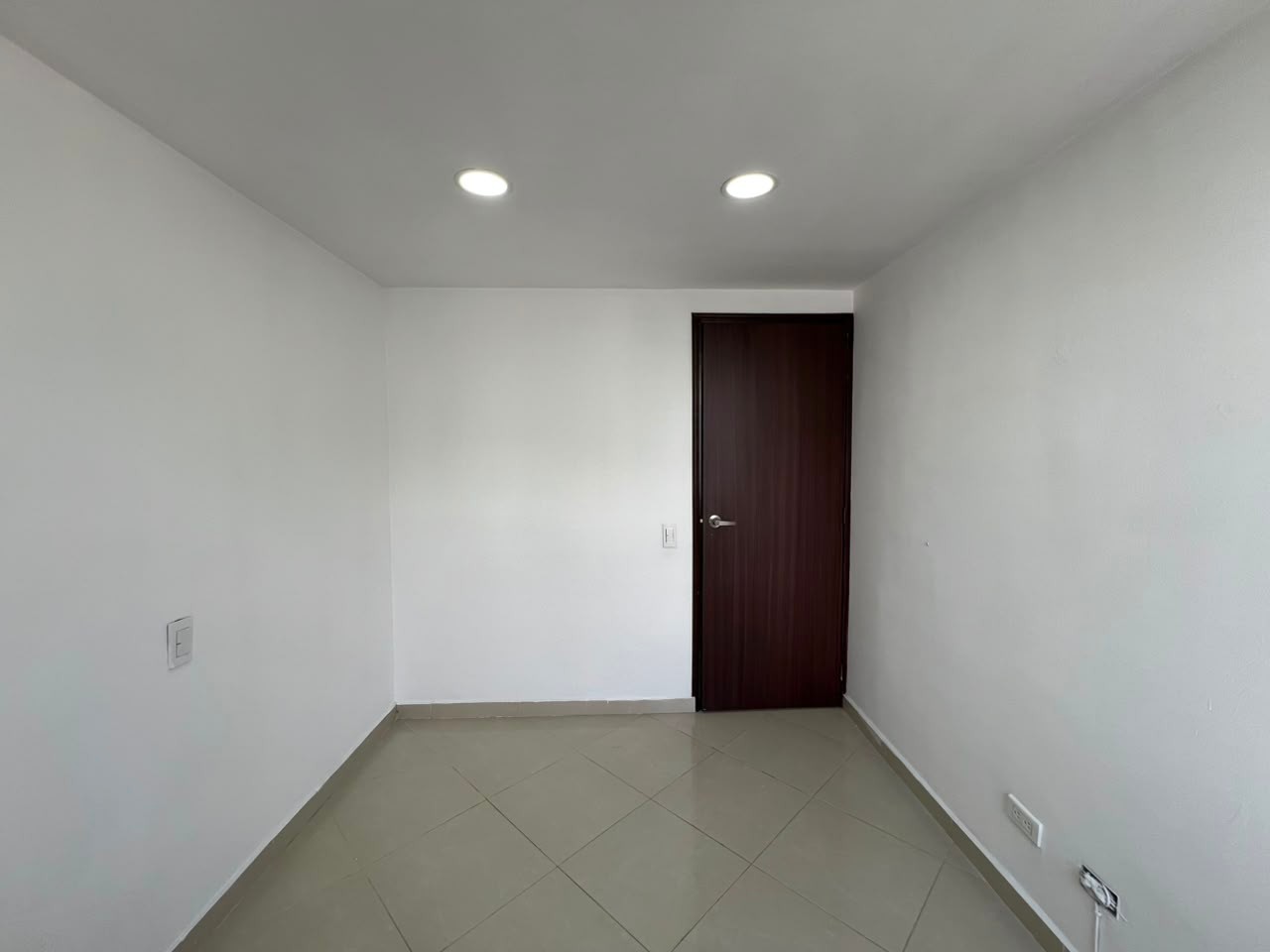 Apartamento en venta en El Poblado, Medellín · foto 8 de 13