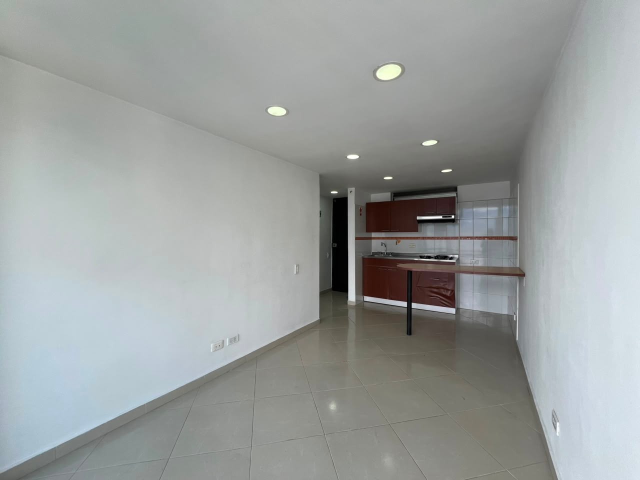 Apartamento en venta en El Poblado, Medellín · foto 4 de 13