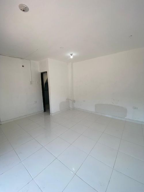 Local en arriendo en El Prado, Barranquilla, 28 m² · foto 4 de 10