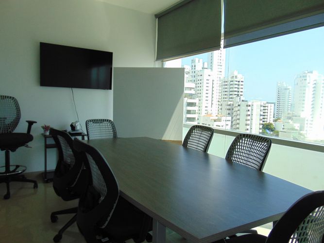 Oficina en arriendo en Bocagrande, Cartagena, 12 m² · foto 4 de 11