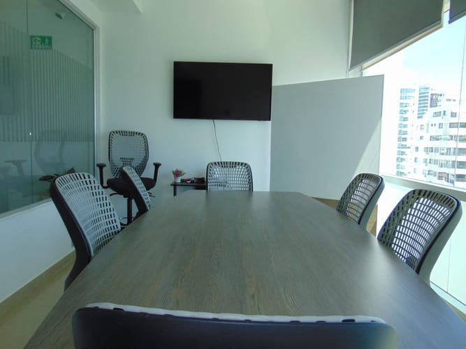 Oficina en arriendo en Bocagrande, Cartagena, 12 m² · foto 8 de 11