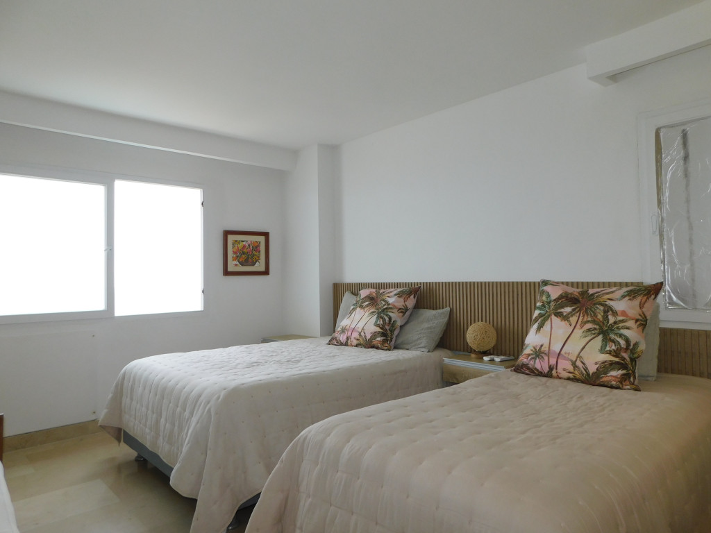 Apartamento en arriendo en El Laguito, Cartagena · foto 16 de 24