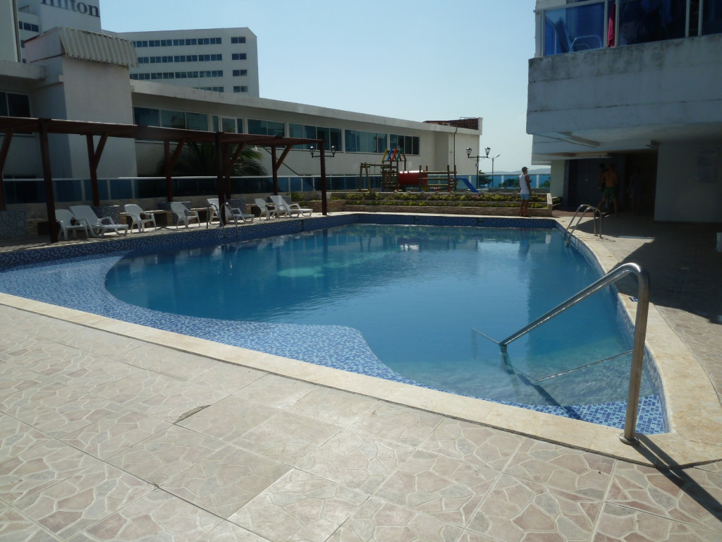 Apartamento en venta en El Laguito, Cartagena · foto 5 de 24