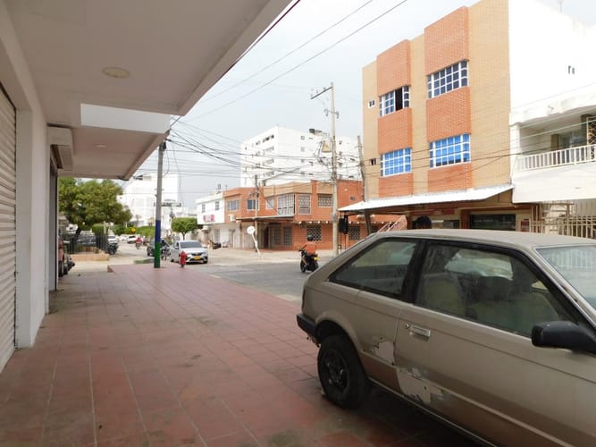 Local en arriendo en Amberes, Cartagena, 237 m² · foto 2 de 12
