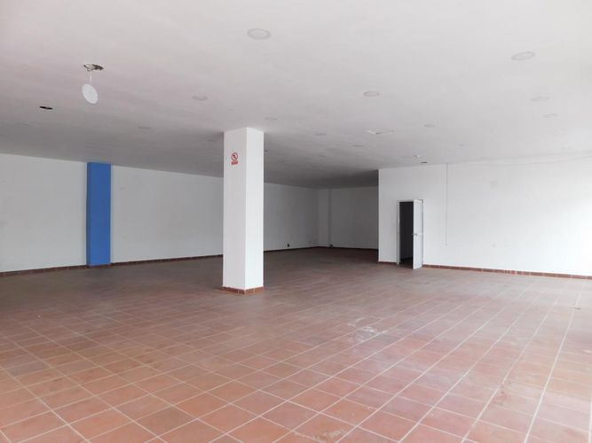 Local en arriendo en Amberes, Cartagena, 237 m² · foto 3 de 12