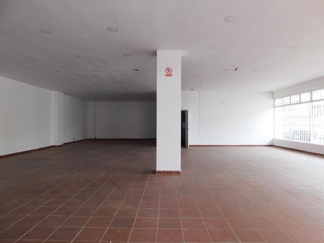 Local en arriendo en Amberes, Cartagena, 237 m² · foto 4 de 12