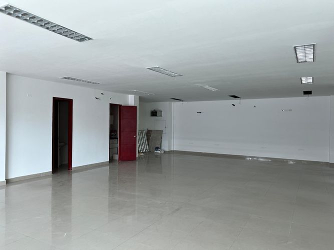 Local en arriendo en Amberes, Cartagena, 430 m² · foto 4 de 16