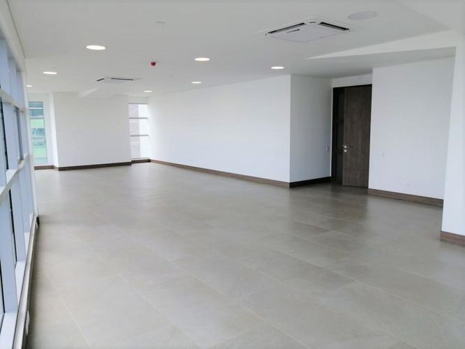Oficina en venta en Bocagrande, Cartagena, 105 m² · foto 10 de 17