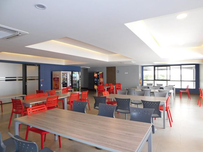 Oficina en venta en Bocagrande, Cartagena, 105 m² · foto 15 de 17