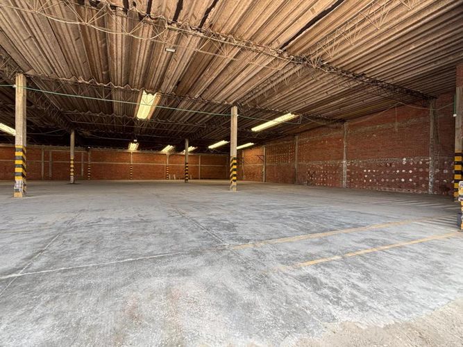 Bodega en arriendo en Ternera, Cartagena, 1800 m² · foto 2 de 13