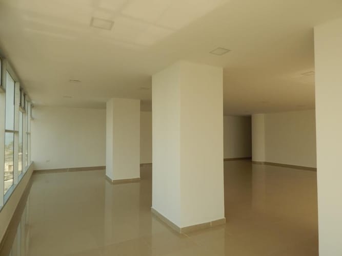 Oficina en arriendo en Bocagrande, Cartagena, 190 m² · foto 7 de 12