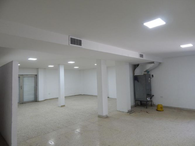 Bodega en arriendo en Albornoz, Cartagena, 1500 m² · foto 4 de 18