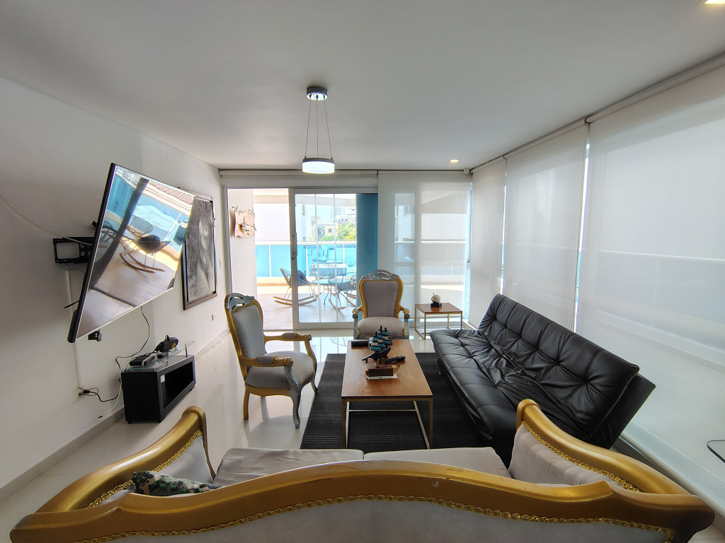 Apartamento en venta en Manga, Cartagena · foto 3 de 24