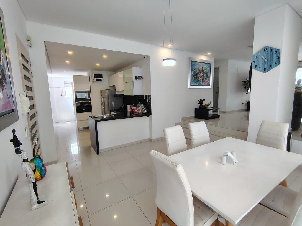 Apartamento en venta en Manga, Cartagena · foto 5 de 24