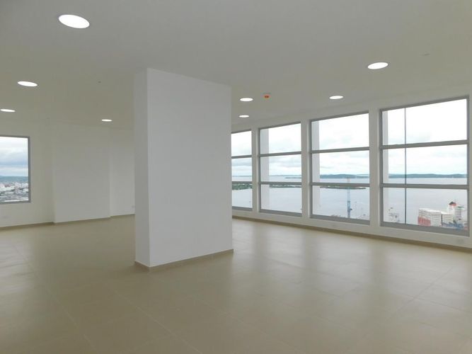Oficina en arriendo en Manga, Cartagena, 77 m² · foto 2 de 6