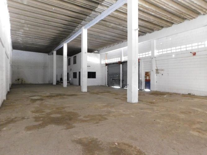 Bodega en arriendo en La Esperanza, Cartagena, 431 m² · foto 4 de 14