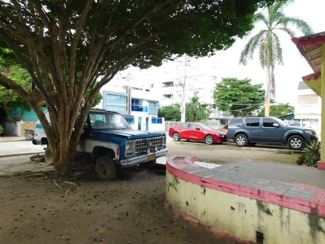 Lote en venta en Crespo, Cartagena, 823 m² · foto 2 de 8