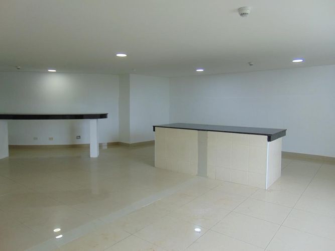 Local en arriendo en Bocagrande, Cartagena, 88 m² · foto 3 de 9