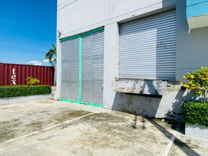 Bodega en venta en Mamonal, Cartagena, 825 m² · foto 2 de 14