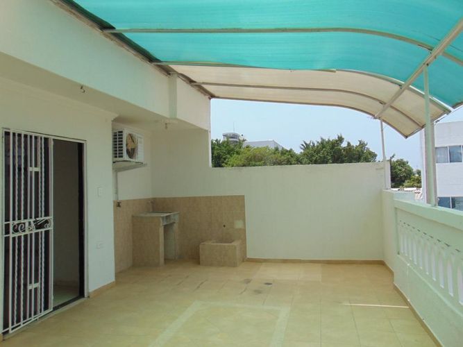 Casa de 4 alcobas en venta en El Country, Cartagena · foto 23 de 24