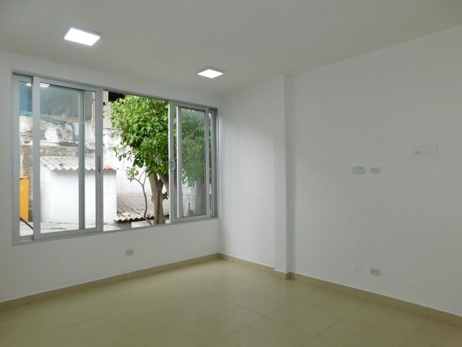 Local en arriendo en Bocagrande, Cartagena, 24 m² · foto 3 de 6