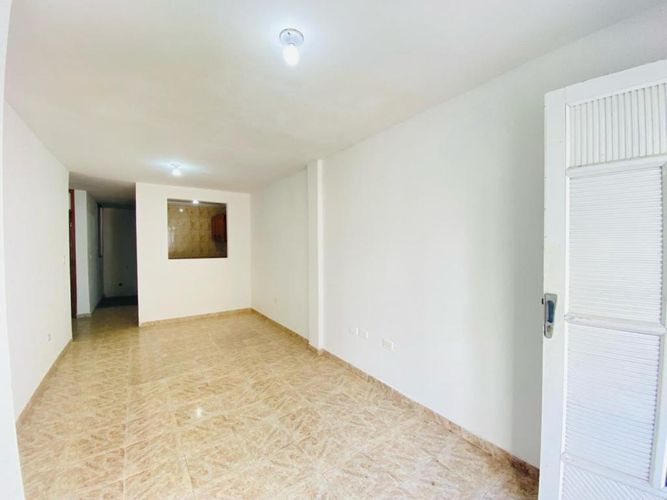 Apartamento en venta en El Country, Cartagena · foto 6 de 15