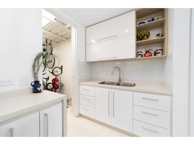 Casa de 4 alcobas en venta en El Castillo, Jamundí, 156 m² · foto 9 de 24