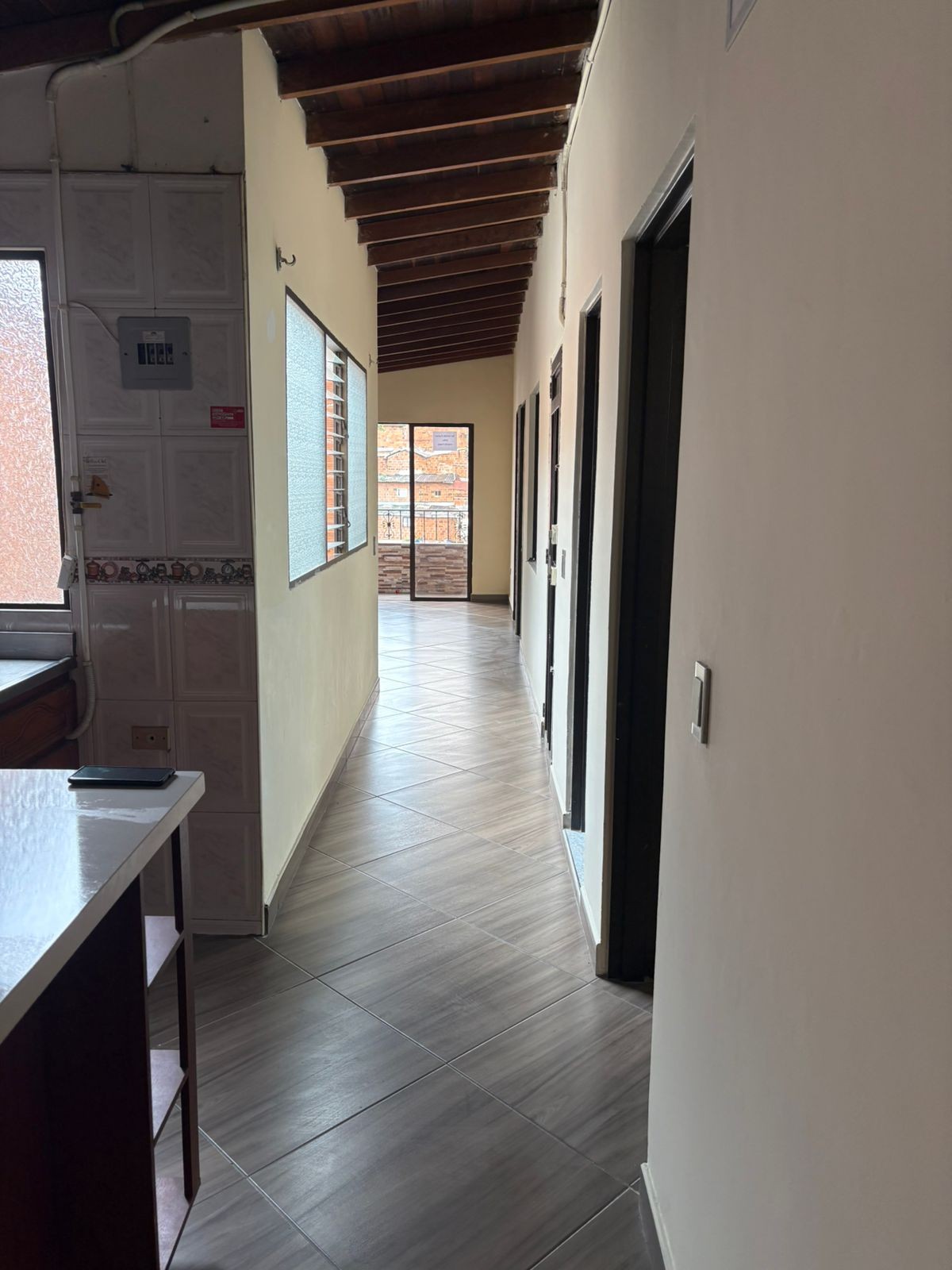 Apartamento en venta en Campo Valdes No.1, Medellín · foto 3 de 15