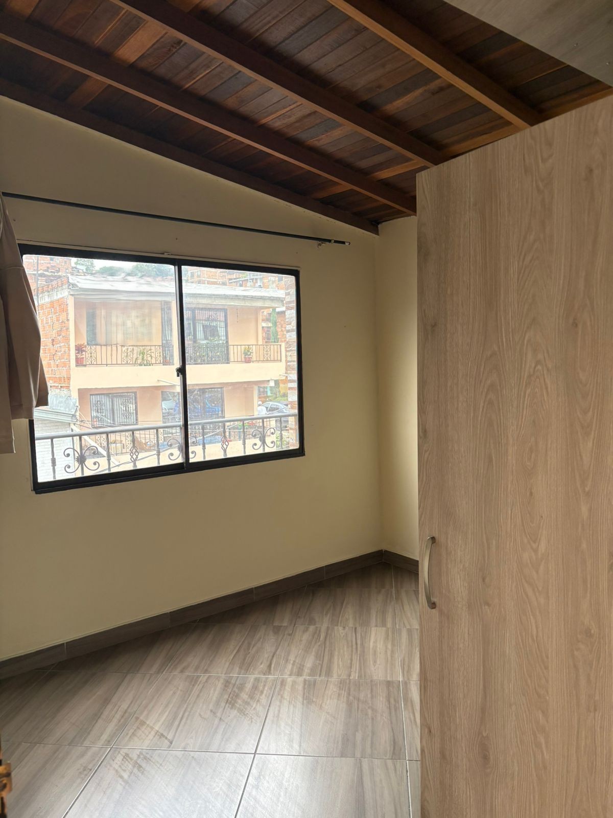 Apartamento en venta en Campo Valdes No.1, Medellín · foto 7 de 15