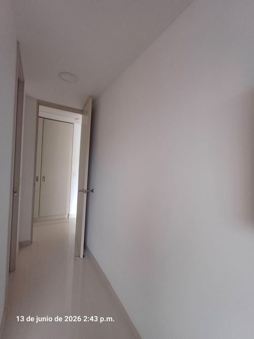 Apartamento de 3 alcobas en venta en Loma Del Chocho, Envigado, 128 m² · foto 10 de 16