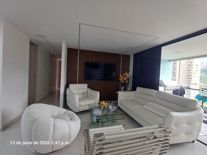 Apartamento de 3 alcobas en venta en Loma Del Chocho, Envigado, 128 m² · foto 11 de 16