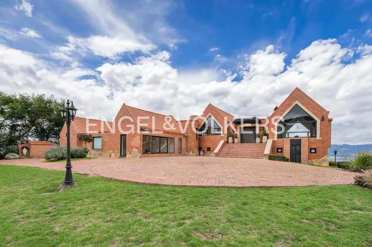 Casa de 5 alcobas en venta en Sindamanoy, Chía, 520 m² · foto 17 de 20