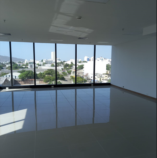 Oficina en venta en El Bosque, Cartagena, 85 m² · foto 2 de 9