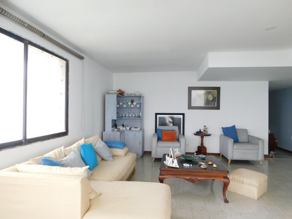 Apartamento en venta en El Laguito, Cartagena · foto 6 de 13