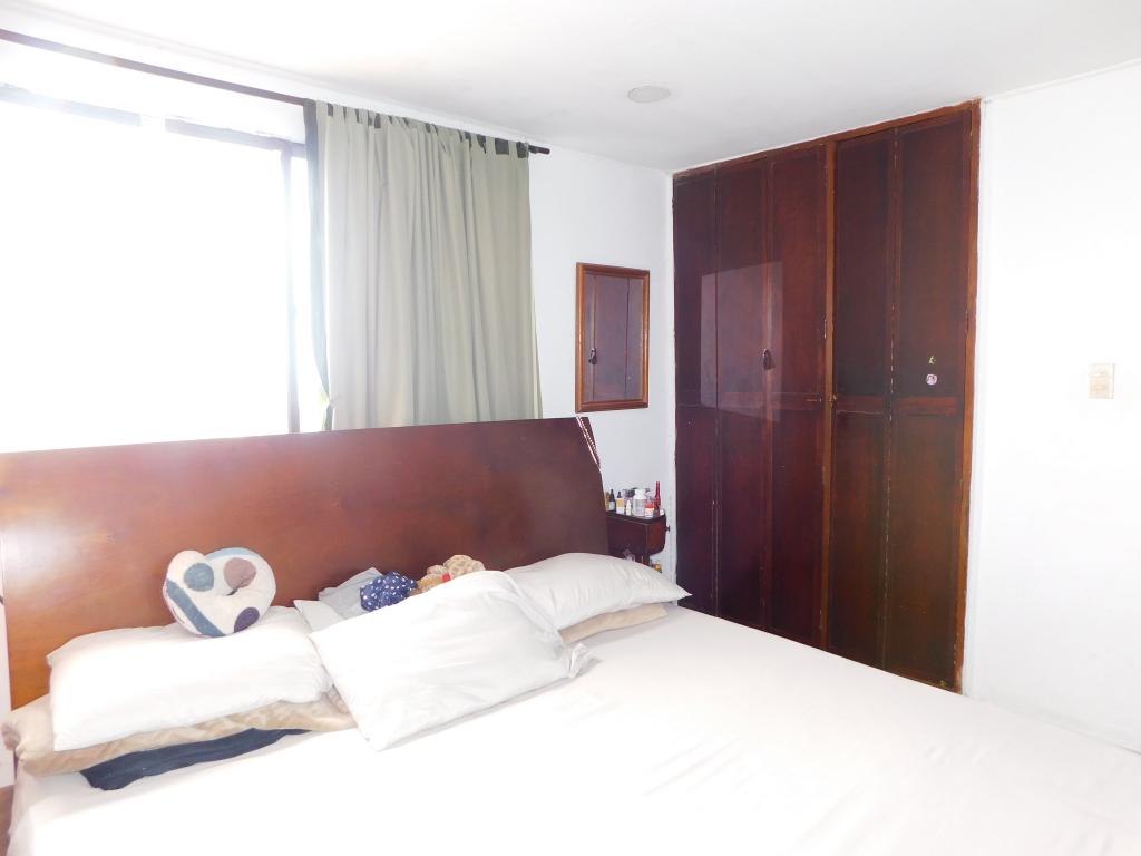 Apartamento en venta en El Laguito, Cartagena · foto 9 de 13