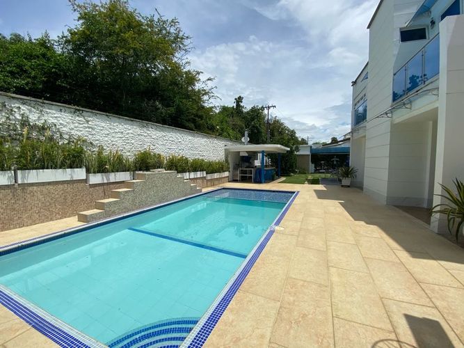 Casa de 4 alcobas en venta en Pance, Cali, 403 m² · foto 4 de 24