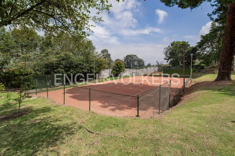Casa de 5 alcobas en venta en Lagos De Torca, Bogotá, 381 m² · foto 18 de 18