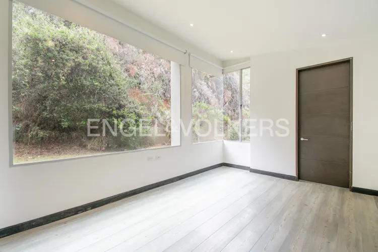 Casa de 5 alcobas en venta en Lagos De Torca, Bogotá, 381 m² · foto 13 de 18