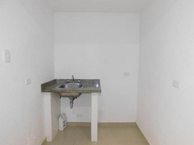 Local en arriendo en Santa Lucia, Cartagena, 103 m² · foto 13 de 14
