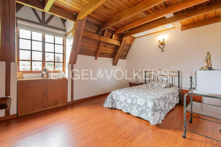Casa de 6 alcobas en venta en Fonquetá, Chía, 520 m² · foto 13 de 20
