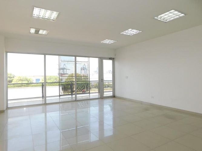 Oficina en arriendo en Mamonal, Cartagena, 82 m² · foto 6 de 13