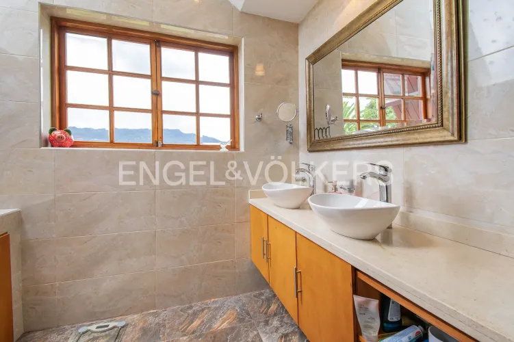 Casa de 6 alcobas en venta en Fonquetá, Chía, 520 m² · foto 10 de 20
