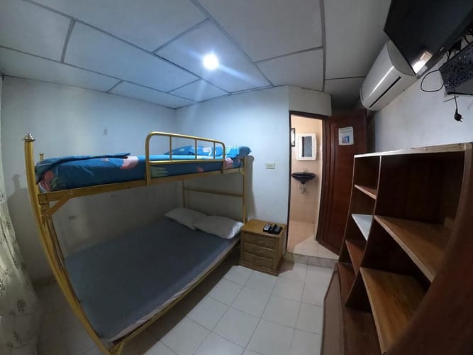 Casa de 8 alcobas en arriendo en El Bosque, Cartagena, 250 m² · foto 12 de 19