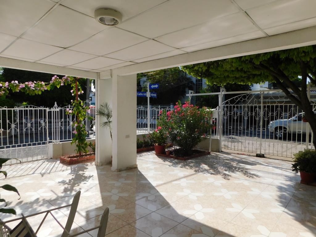 Casa en venta en Crespo, Cartagena · foto 2 de 20