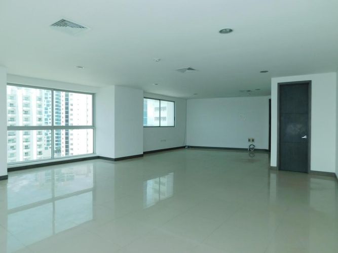 Oficina en arriendo en Bocagrande, Cartagena, 86 m² · foto 5 de 14