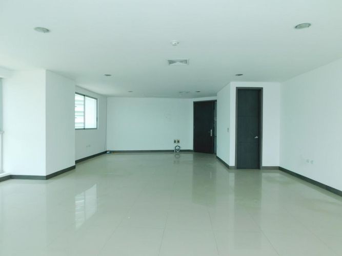 Oficina en arriendo en Bocagrande, Cartagena, 86 m² · foto 6 de 14