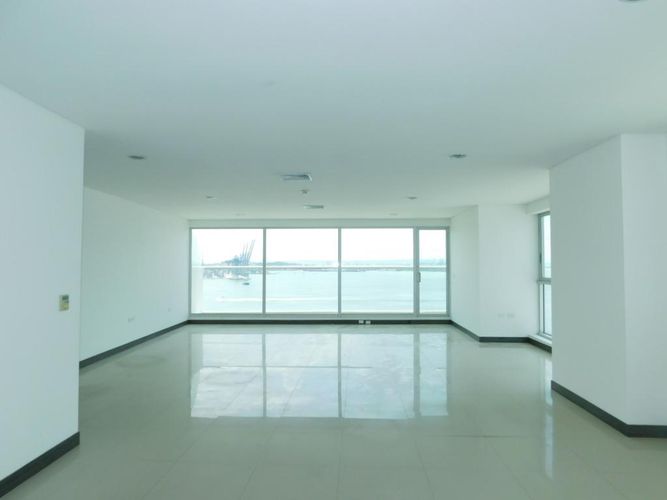Oficina en arriendo en Bocagrande, Cartagena, 86 m² · foto 8 de 14
